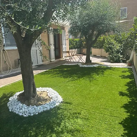 Mare E Tulipani فندق مبيت وإفطار بورتو سان جورجيو